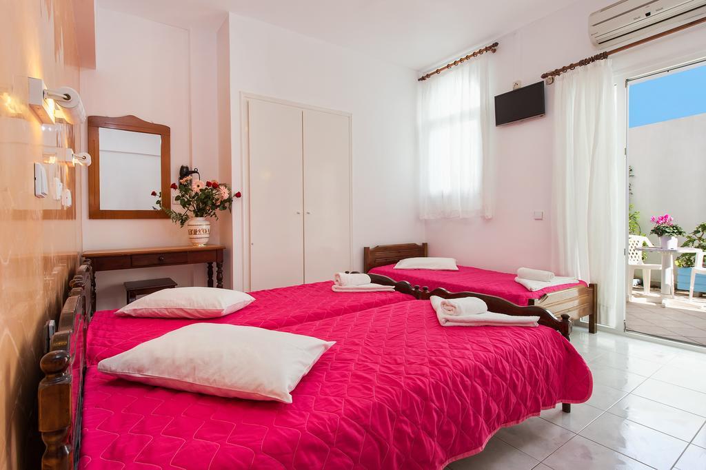 Pension Ptolemeos * Fira (Santorini)