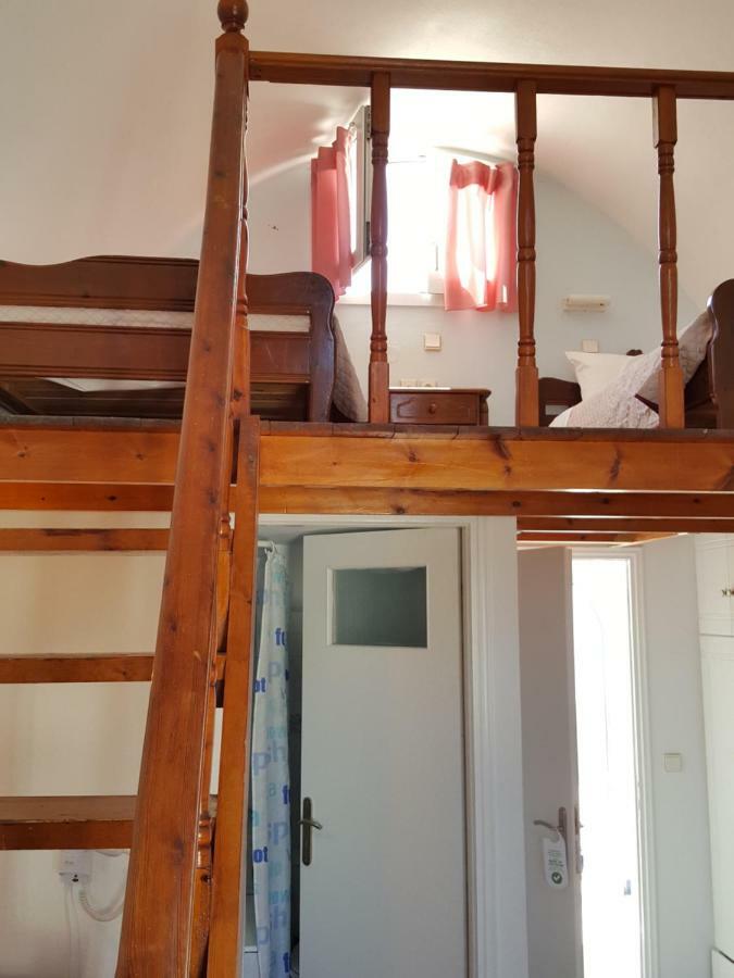 Apartment Pension Ptolemeos Fira (Santorini)